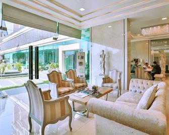 Panoramic Sea, City And Mountain Views by City Garden Tower - Pattaya - Hall d’entrée