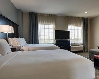 Staybridge Suites IAH Airport East - Humble - Soverom