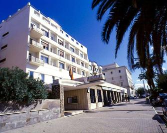 Hotel Mediterraneo - Civitavecchia - Building