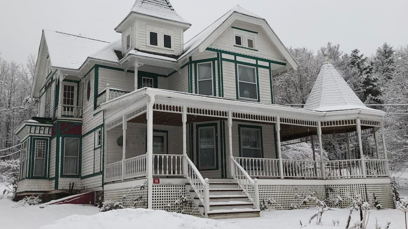 Antique Rose Inn Windham