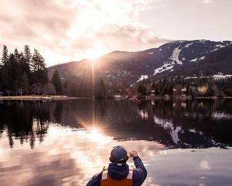 Cozy 1BR Walk to Gondola, Sleep 4, Free Parking - Whistler - Servicio de la propiedad
