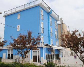 Hotel Eden - Fermo - Edificio