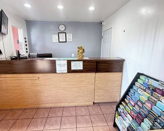 Valley Inn - Watsonville - Рецепція