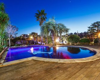 Harmony Resort - Jeju City - Pool