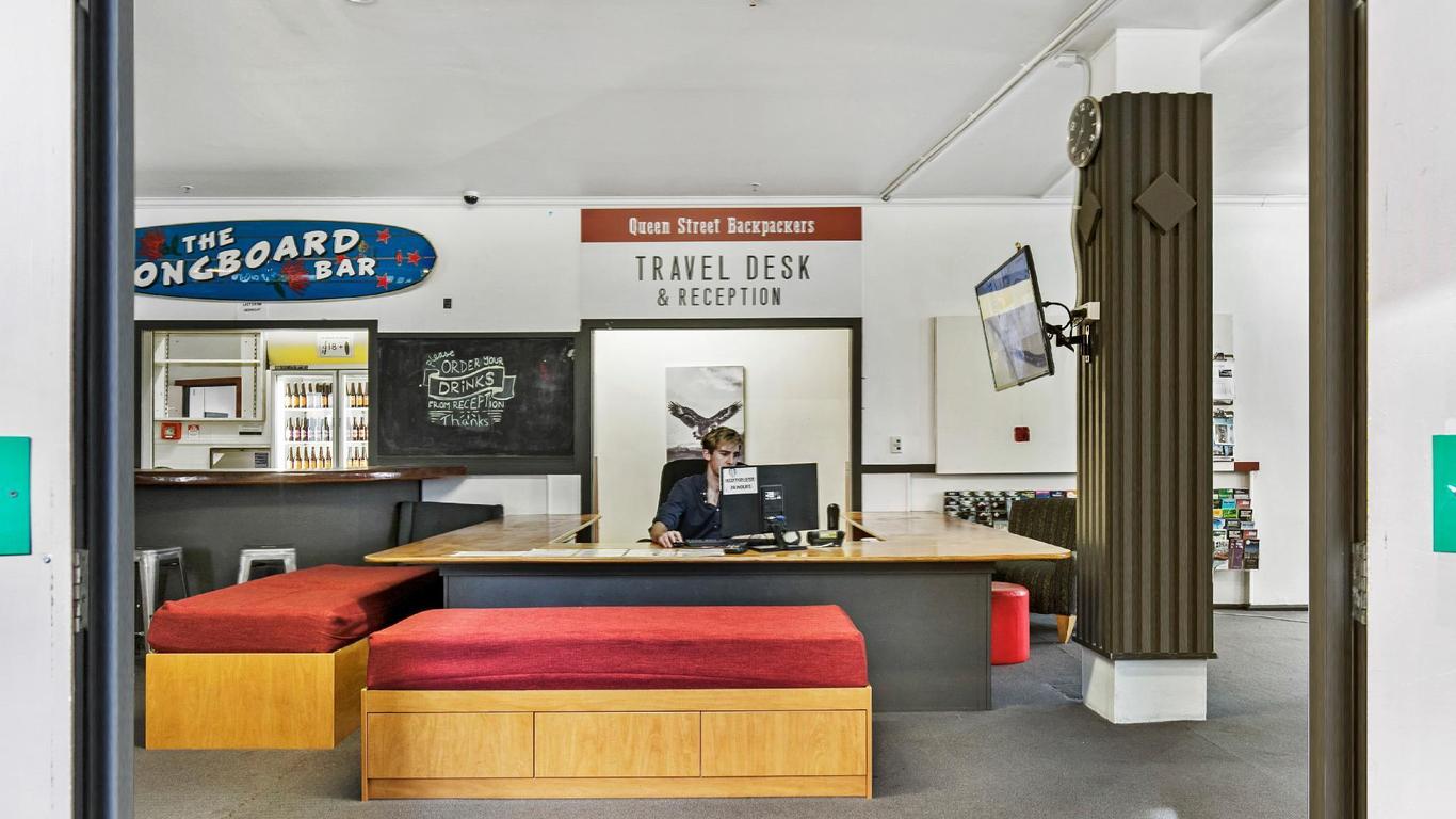 Queen Street Backpackers