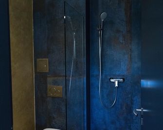 Apart Hotel Golden Apartments - Кошице - Ванна кімната