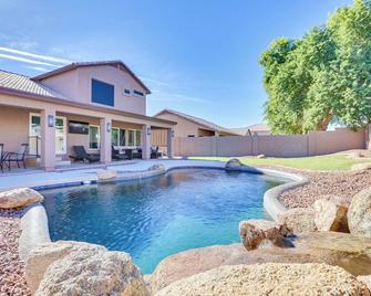 7 Mi to State Farm Stadium Family Home with Pool - Glendale - Pool