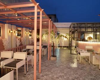 Hotel Nikhil Regency - Durg - Restaurante
