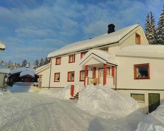 Strand Mountain Guesthouse - Espedalen - Edificio