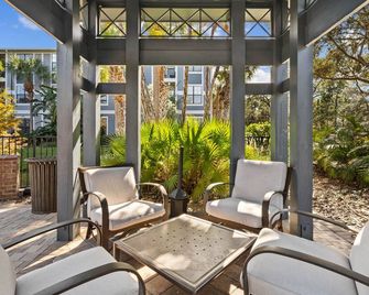 Stylish 2br Corporate Stay Pool Balcony #2 - Tampa - Patio