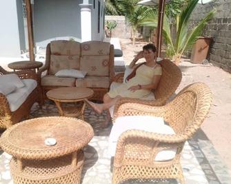 Remarkable 4-Bed with air conditioning in Brikama - Brikama