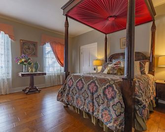 Weymouth Hall - Natchez - Спальня