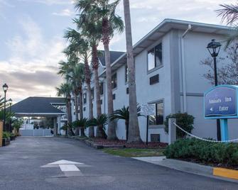 Admiral's Inn on Tybee Island - Tybee Island - Building