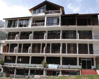 Hotel Hadimba Way - Manali - Building