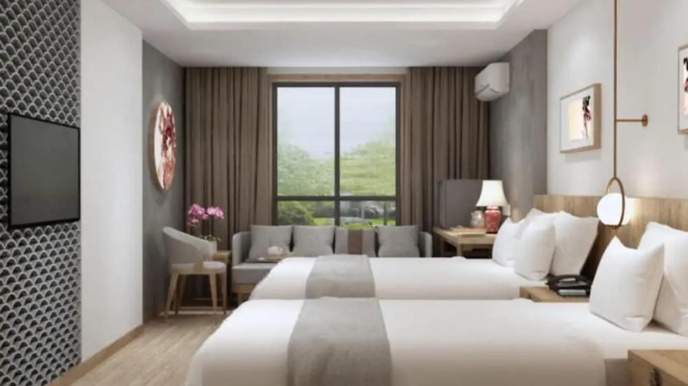Happy Dragon City Culture Hotel -In The