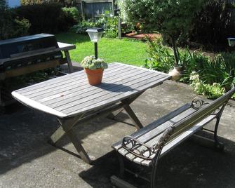 Martinborough Motel - Martinborough - Patio