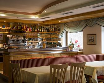 Hotel Dolomitenblick - Terento - Bar