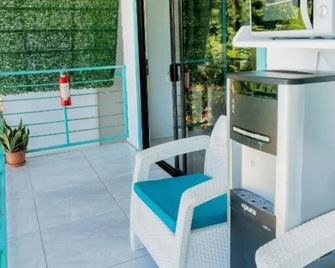 Oceans Breeze Apartment and Rooms - Cahuita