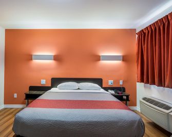 Motel 6 Sudbury On - Sudbury