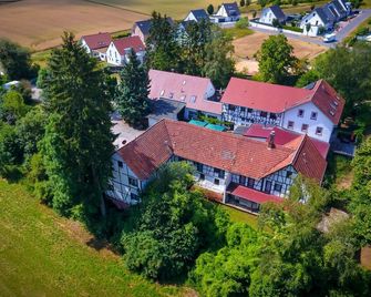 Hotel- Landgasthof Baumhof-Tenne - Marktheidenfeld - Gebäude