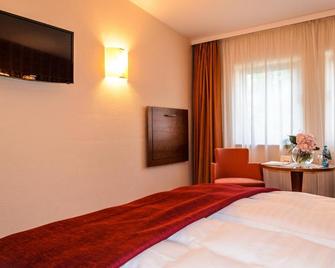 Akzent Hotel Goldner Hirsch - Kamenz - Slaapkamer