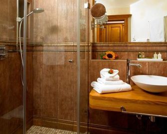 Hotel Leeberghof - Bad Wiessee - Bathroom