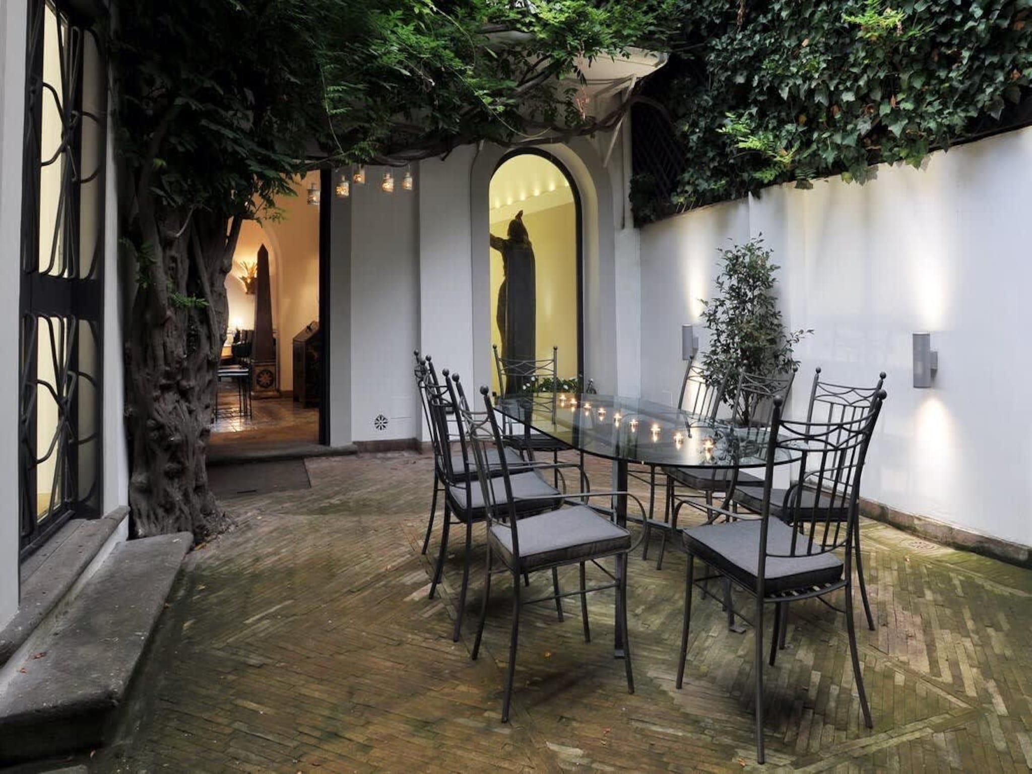 Boutique Townhouse in the Heart of Rome - רומא - פטיו