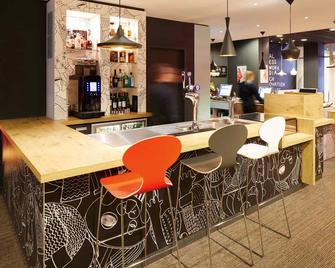 ibis Reading Centre - Reading - Bar