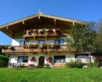 Triple room (incl. Breakfast) - Weindlhof - Waidring - Будівля