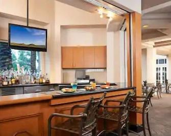 Hilton Grand Vacations Club on Paradise - Studio - Las Vegas - Bar