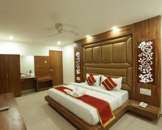 Hotel Katra Grand - Katra - Bedroom