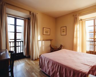 La Casona De Jovellanos - Gijón