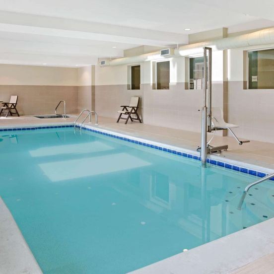 Pool view of La Quinta Inn & Suites by Wyndham Lancaster