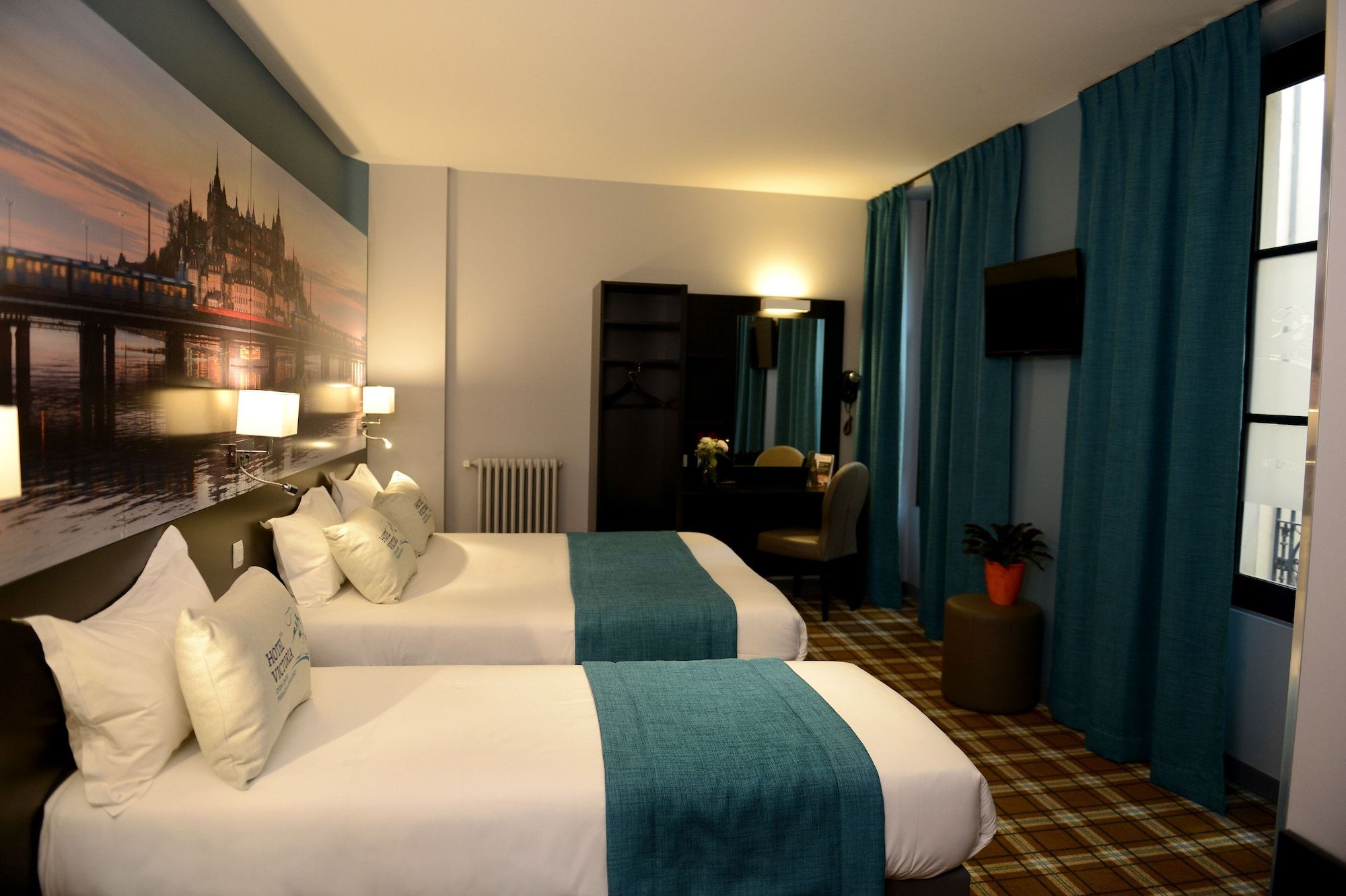 Hotel Victoria Lyon Perrache Confluence thumbnail 3