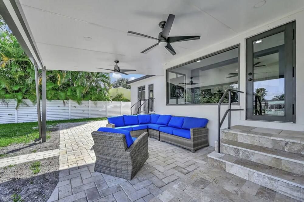 Big Fun! 3 Bd Pool House on the Water - פורט לודרדייל - פטיו