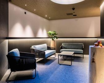 Hotel Krone - New Opening - Churwalden - Lounge