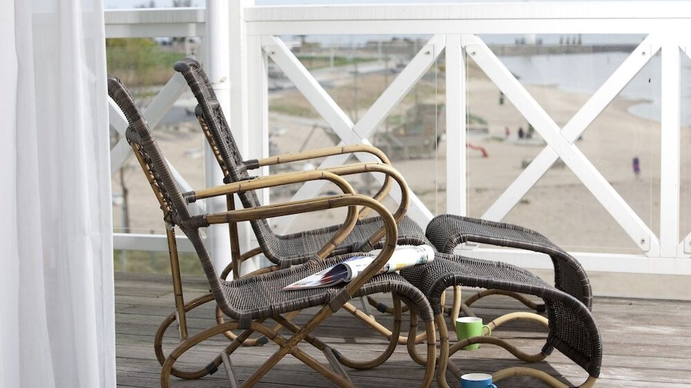 Beachhotel Cape Helius