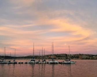 Casa, Ribeira - Salvador/ba a 4 Minutos das Praias - Ondina - Outdoors view