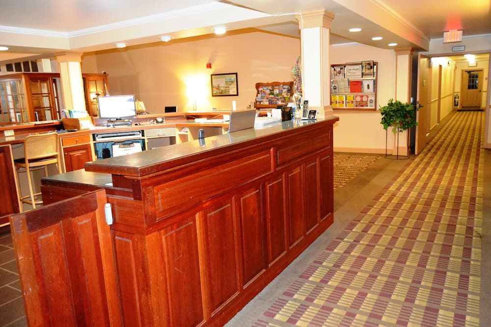 New World Inn - Barre - Rezeption