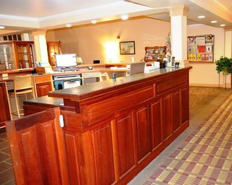 New World Inn - Barre - Rezeption