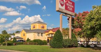 Best Western Plus Suites-Greenville - Greenville - Edificio