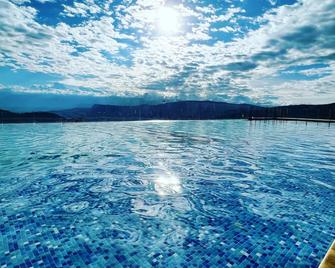 Palmar San Gil - San Gil - Piscina