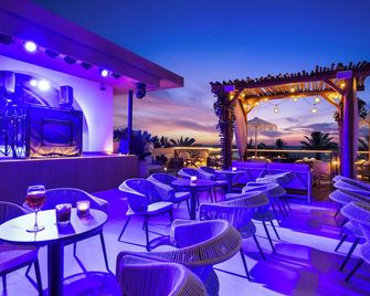 Hotel Riu Palace La Mola - Platja de Migjorn - Restaurant