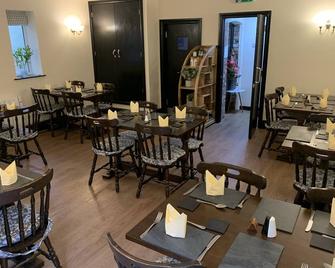 The Talbot Hotel - Welshpool - Restaurant
