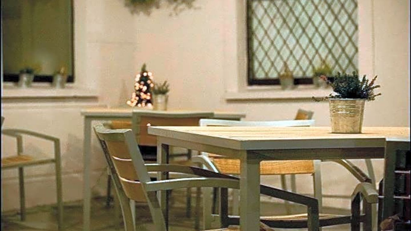 Hatton's of Garadice