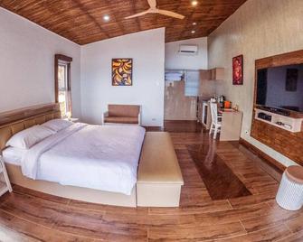 The Gabayan Riviera - Lazi - Bedroom