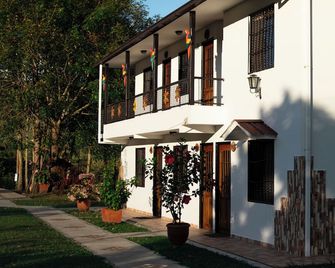 Hotel Campestre El Triunfo - San Agustin - Будівля