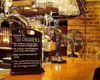 Chequers Inn Hotel - Forest Row - Bar