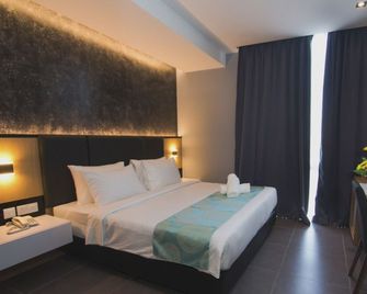 Solid Hotels - Johor Bahru