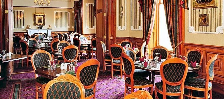 جراند أوتل - لرويك - مطعم